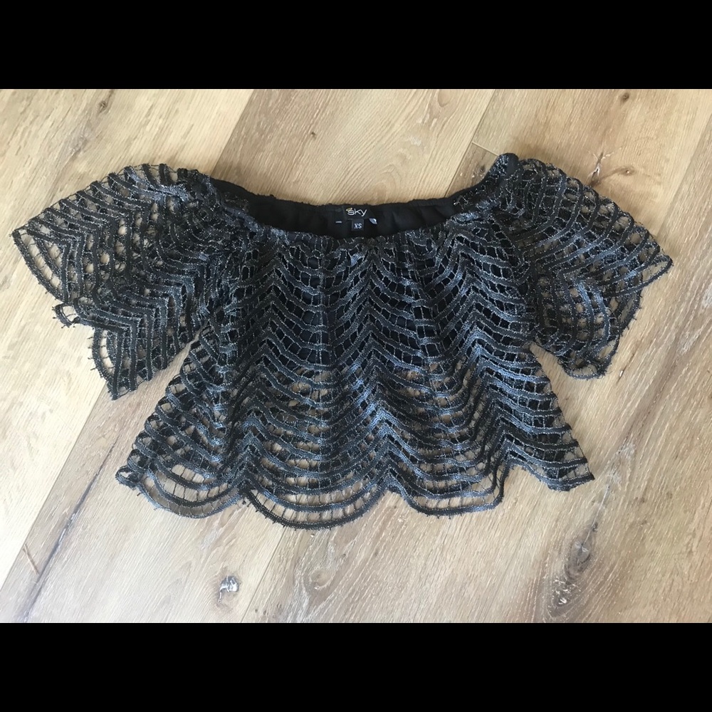 Lace crop top
